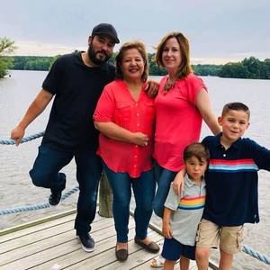 Meet your Posher, Hayley j.